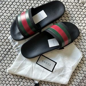 SOLD! Gucci slides